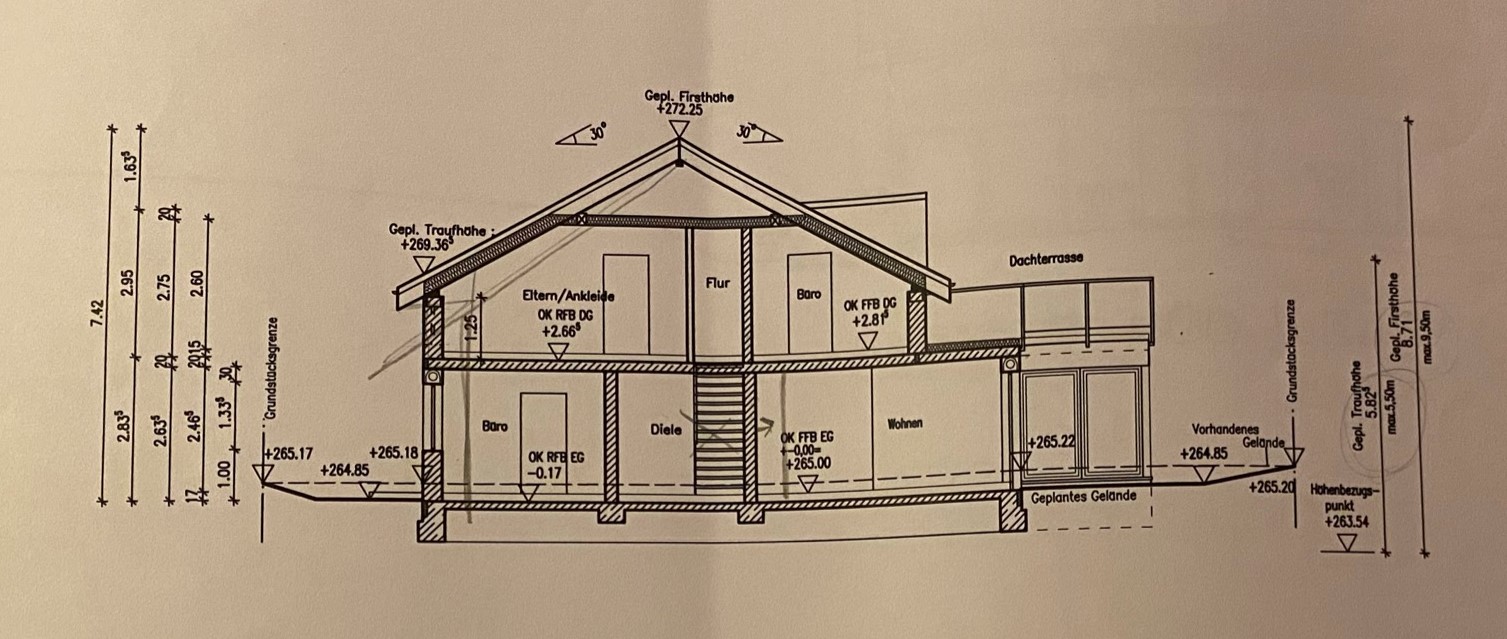 hausbau-an-hanglage-mittelhessen-463363-3.JPEG