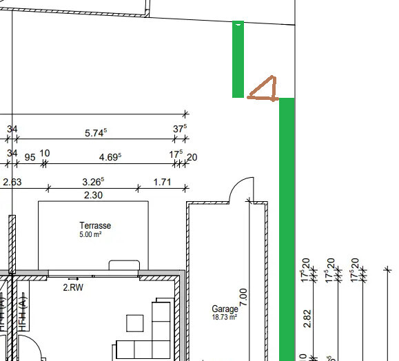 Grundriss eines Gebäudes: Terrasse (5 m²) und Garage (18,73 m²) mit Türen und Maßlinien.