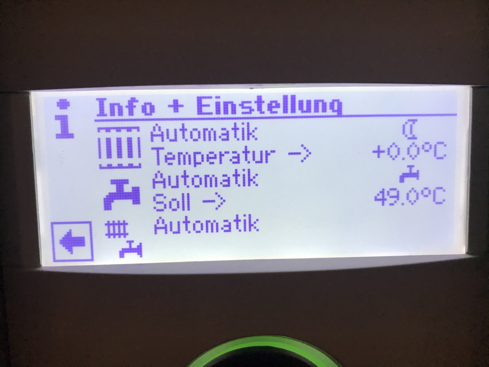 Monochromes LCD-Menü eines Geräts mit Info+Einstellung, Automatik, Temperatur +0.0°C, Soll 49.0°C.