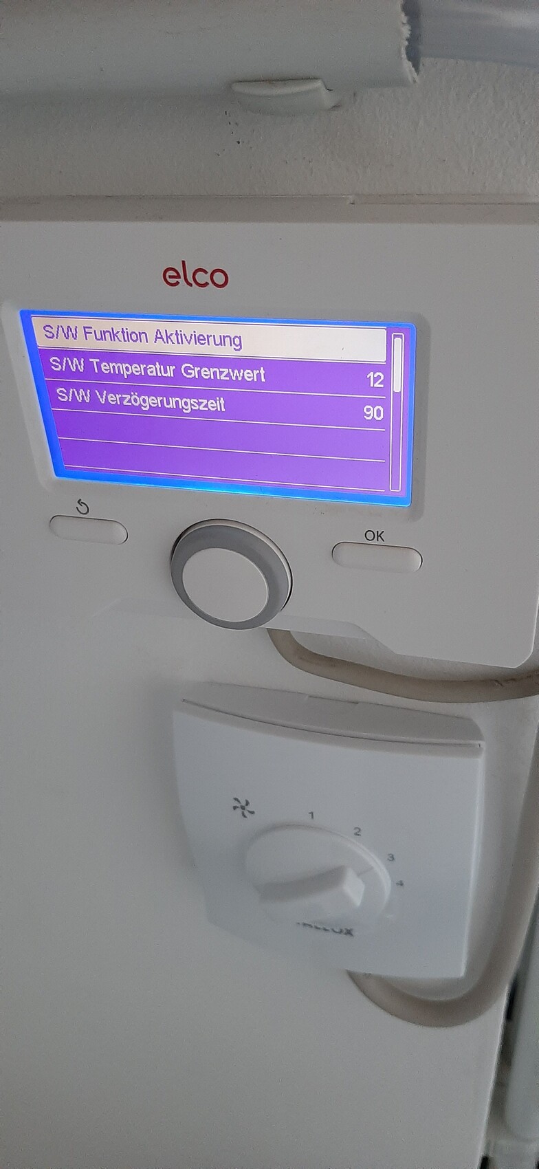 Elco Steuergerät mit LCD zeigt Aktivierung, Grenzwert 12, Verzögerung 90; Drehknopf.