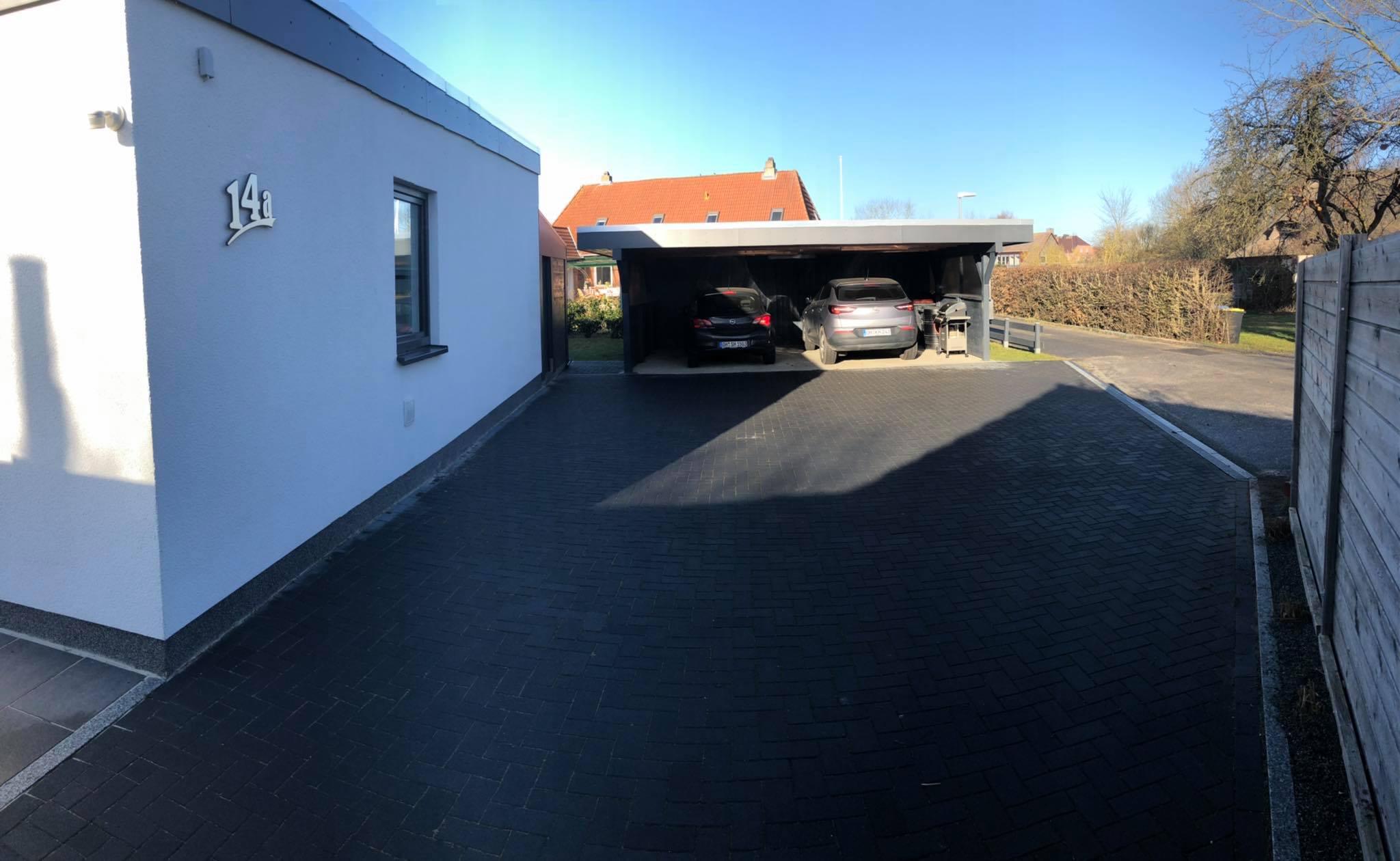 hofeinfahrt-planen-haus-steht-schon-476011-1.jpg