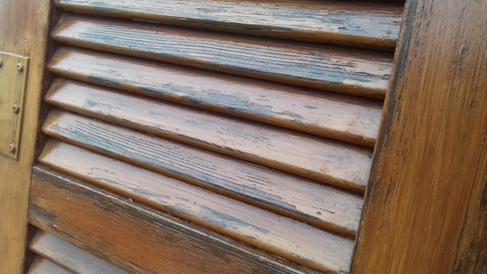 holzfenster-und-holzklapplaeden-renovieren-bitte-um-hilfe-576275-4.jpg