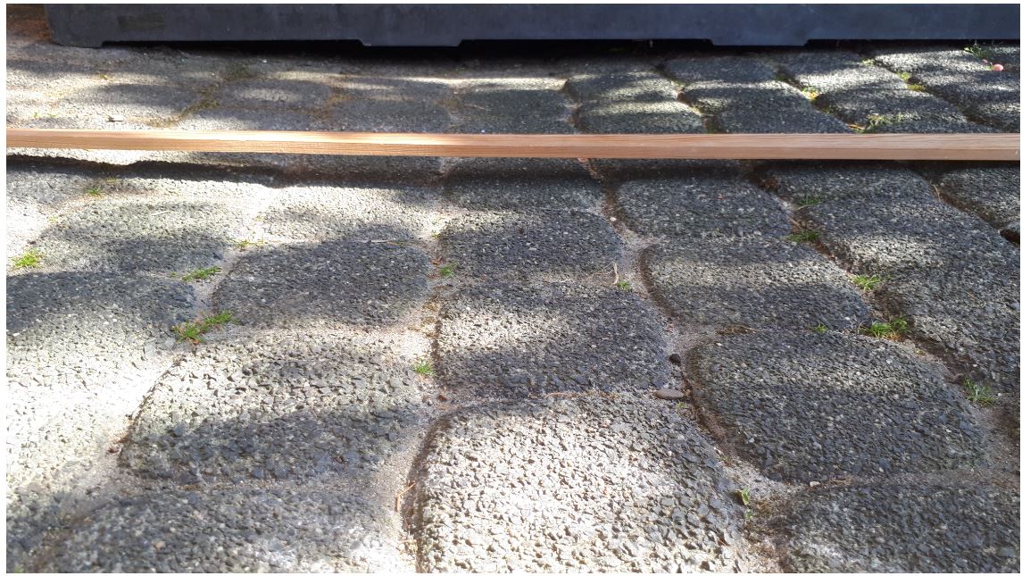 holzterrasse-auf-bestandsbelag-pflaster-bauen-395856-3.JPG