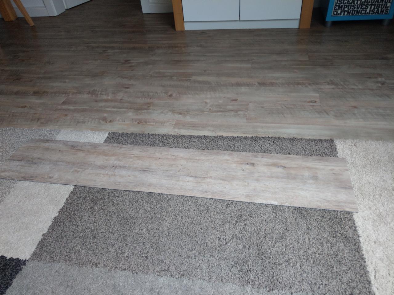 holztreppe-zum-vinylboden-was-passt-gut-was-eher-nicht-270383-1.jpg