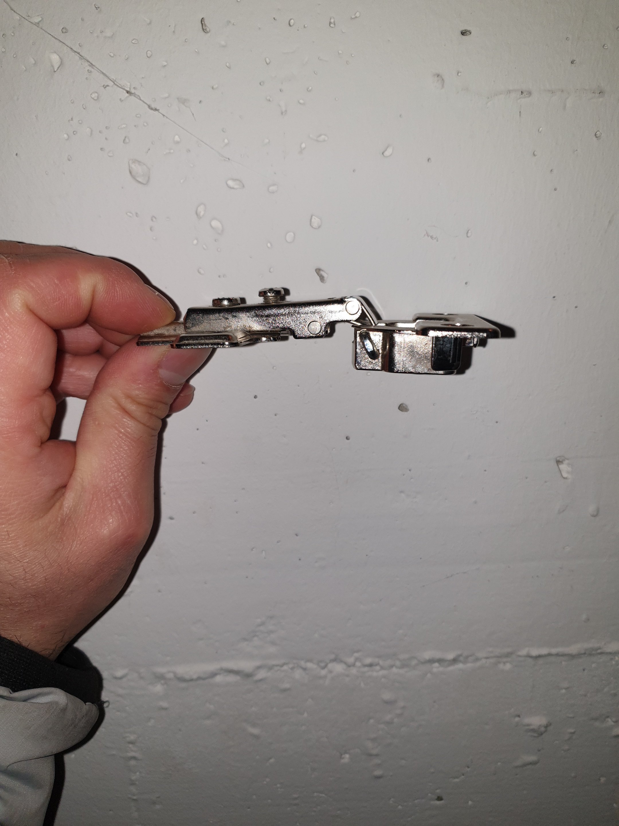 ikea-kuehlschrank-blum-scharnier-nicht-mehr-lieferbar-ersatz-377569-1.jpg