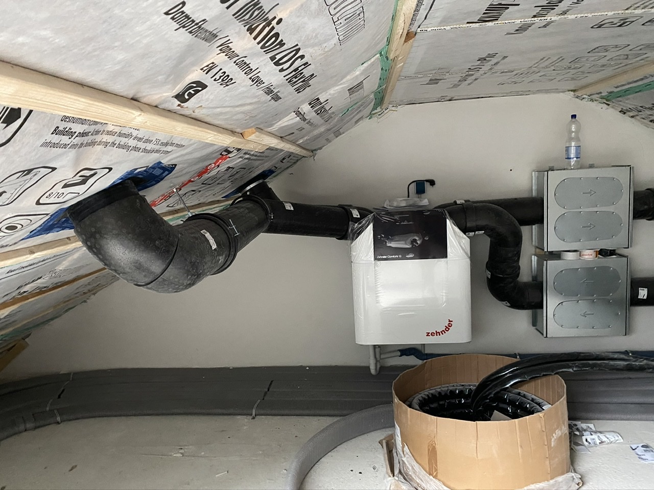 isoliertes-trockenbau-kaemmerchen-fuer-kwl-auf-dachboden-392840-2.jpeg