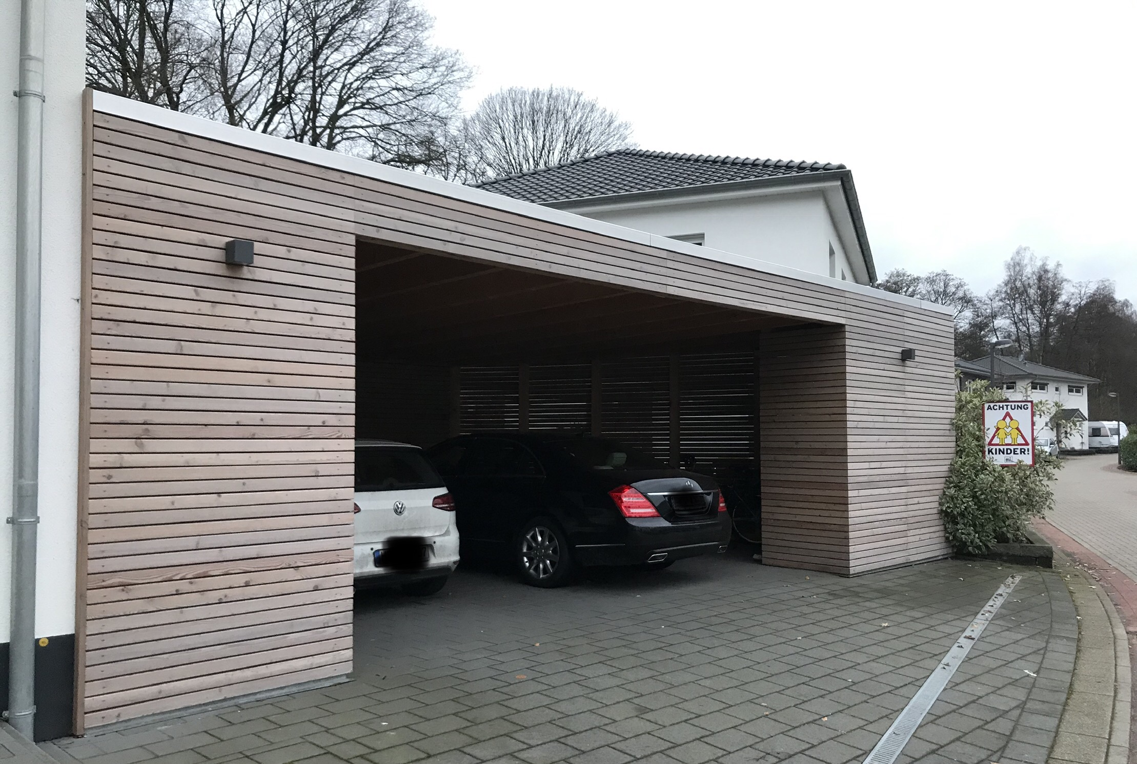ist-das-ein-beton-carport-oder-holz-aluminium-306676-2.jpeg