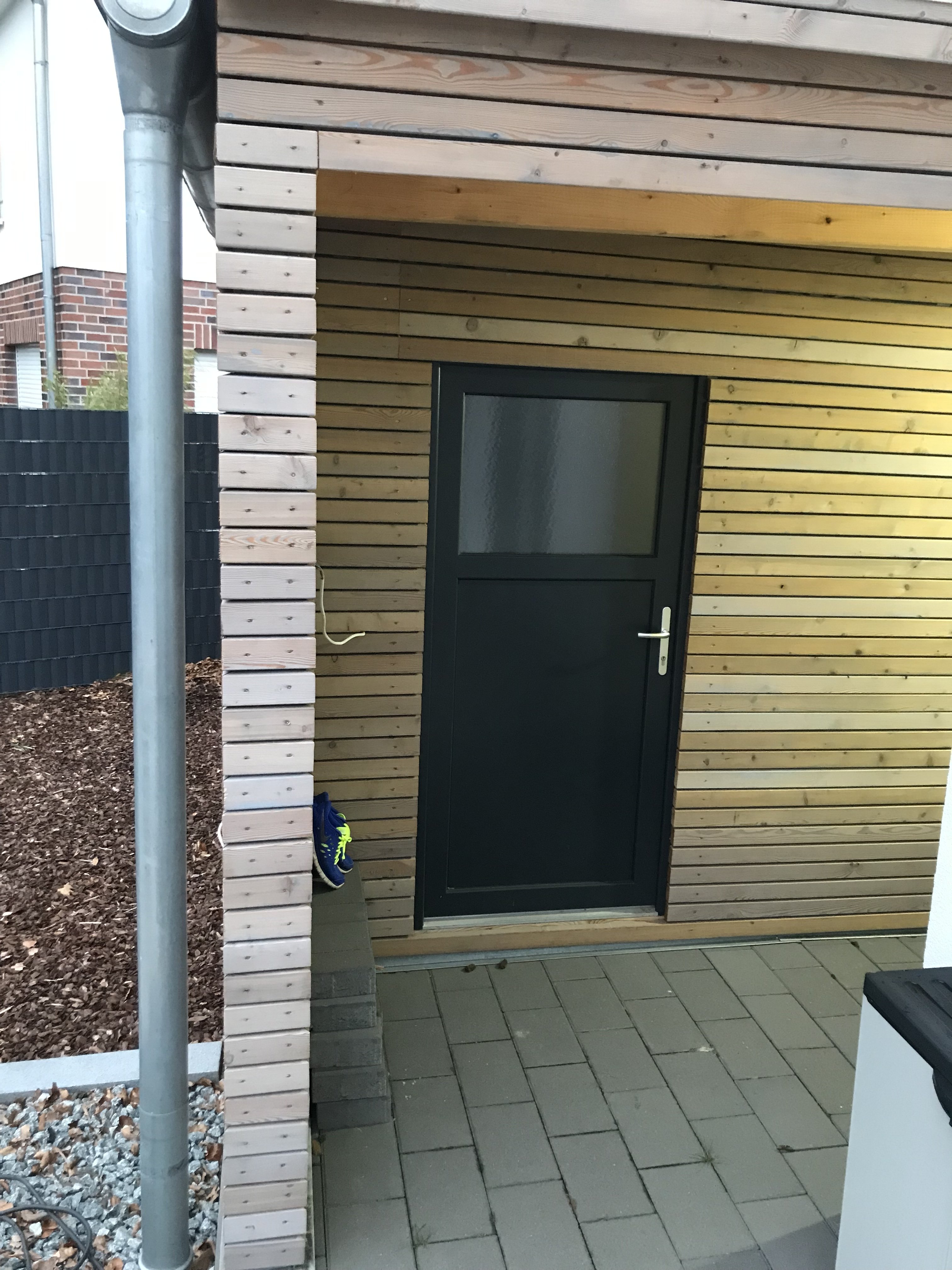 ist-das-ein-beton-carport-oder-holz-aluminium-306676-7.jpeg