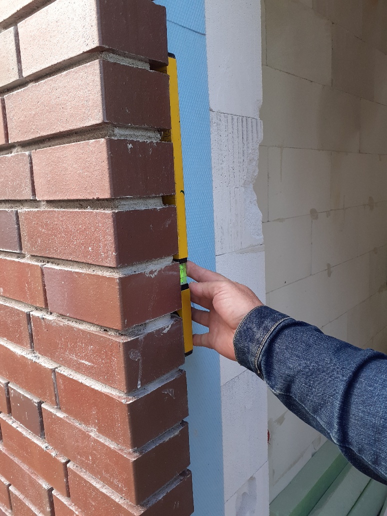 kann-fensteranschlag-noch-korrigiert-werden-430635-2.jpg