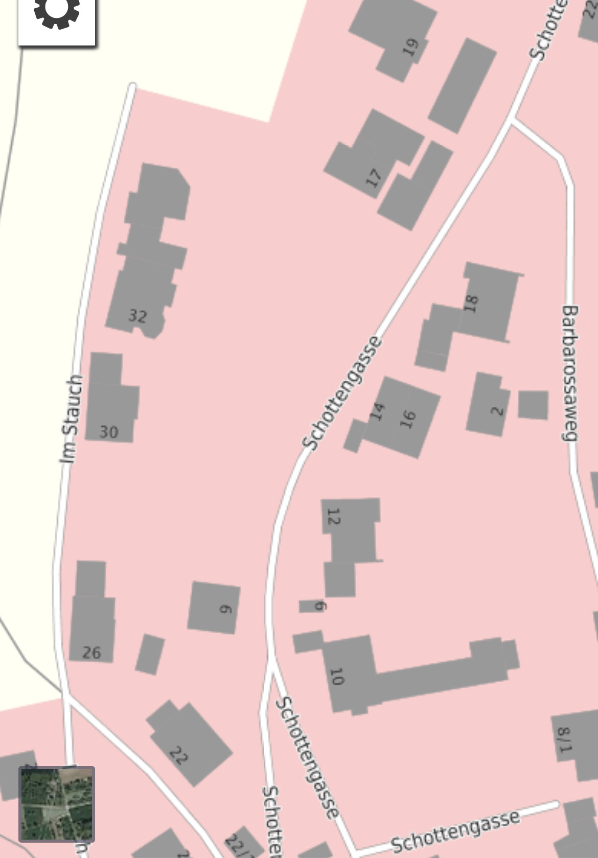 Lageplan eines Ortsteils mit pinkem Gebiet, grauen Gebäuden und Schottengasse/Barbarossweg.