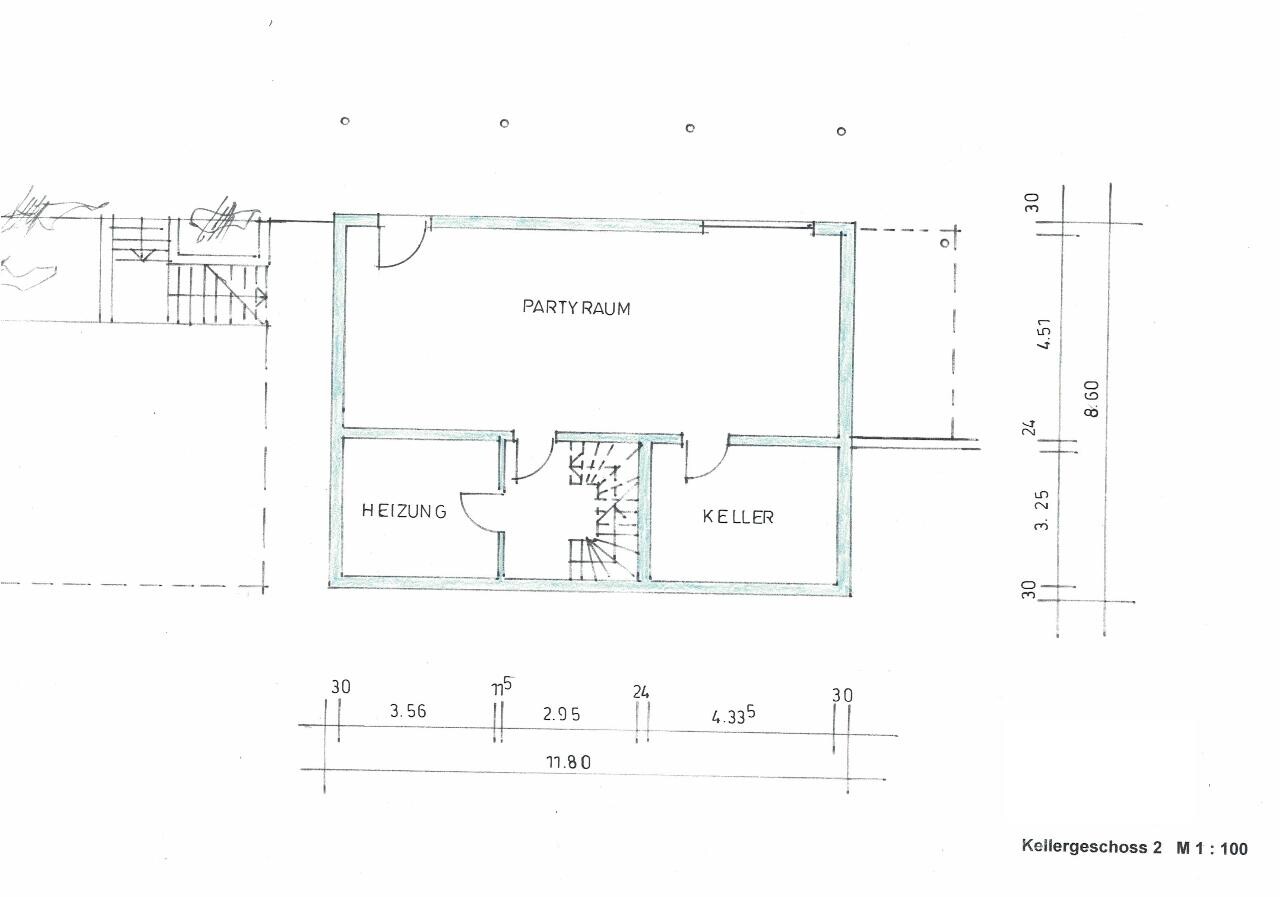 Kellergeschoss Grundriss mit Partyraum, Heizung und Kellerraum