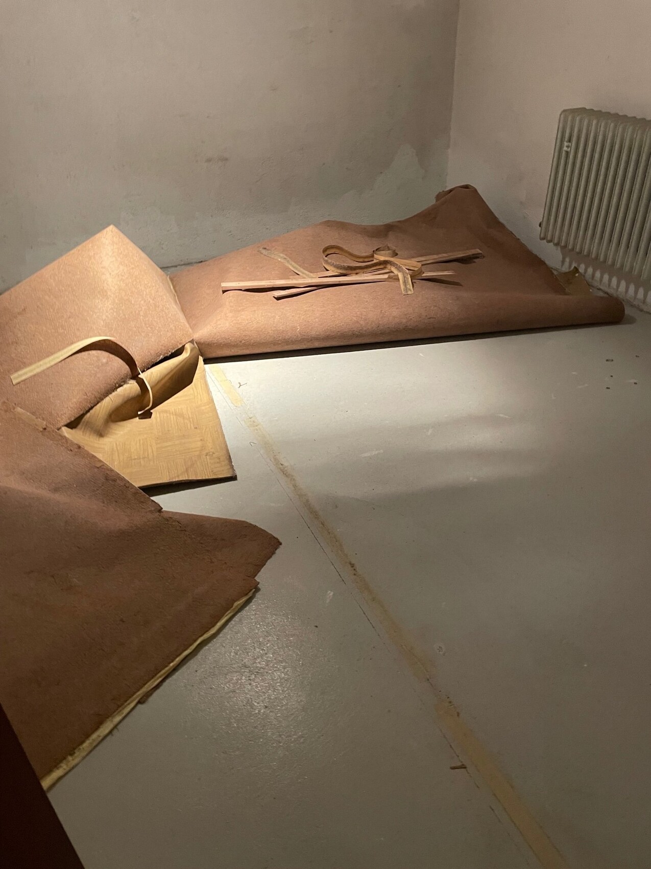 keller-renovierung-innenausbau-boden-dämmung.jpg