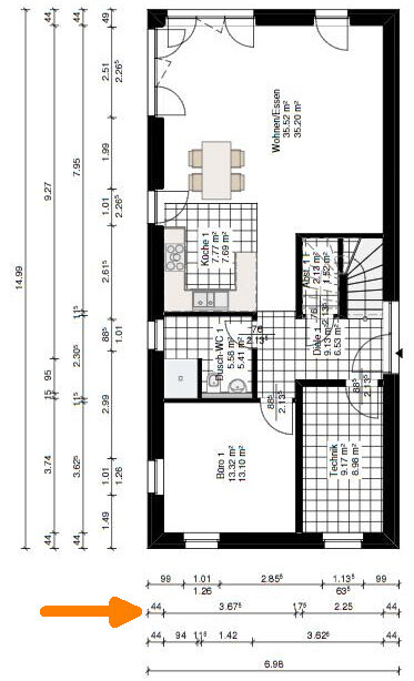 Grundriss eines Hauses: Wohn-/Essbereich, Küche, Flur, Bad, Gästezimmer, Treppen, Maße.