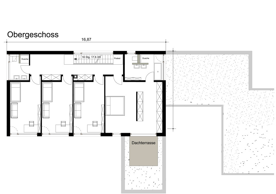 Grundriss des Obergeschosses mit Dachterrasse, Zimmeranordnung und Fluren