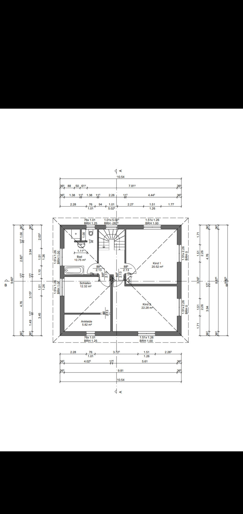 Grundriss eines Hauses: Treppenhaus in Mitte, Schlafzimmer, Ankleide, Bad, zwei Kinderzimmer.