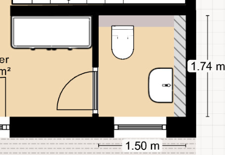 Kleines Badezimmer Grundriss mit Badewanne, Toilette und Waschbecken.