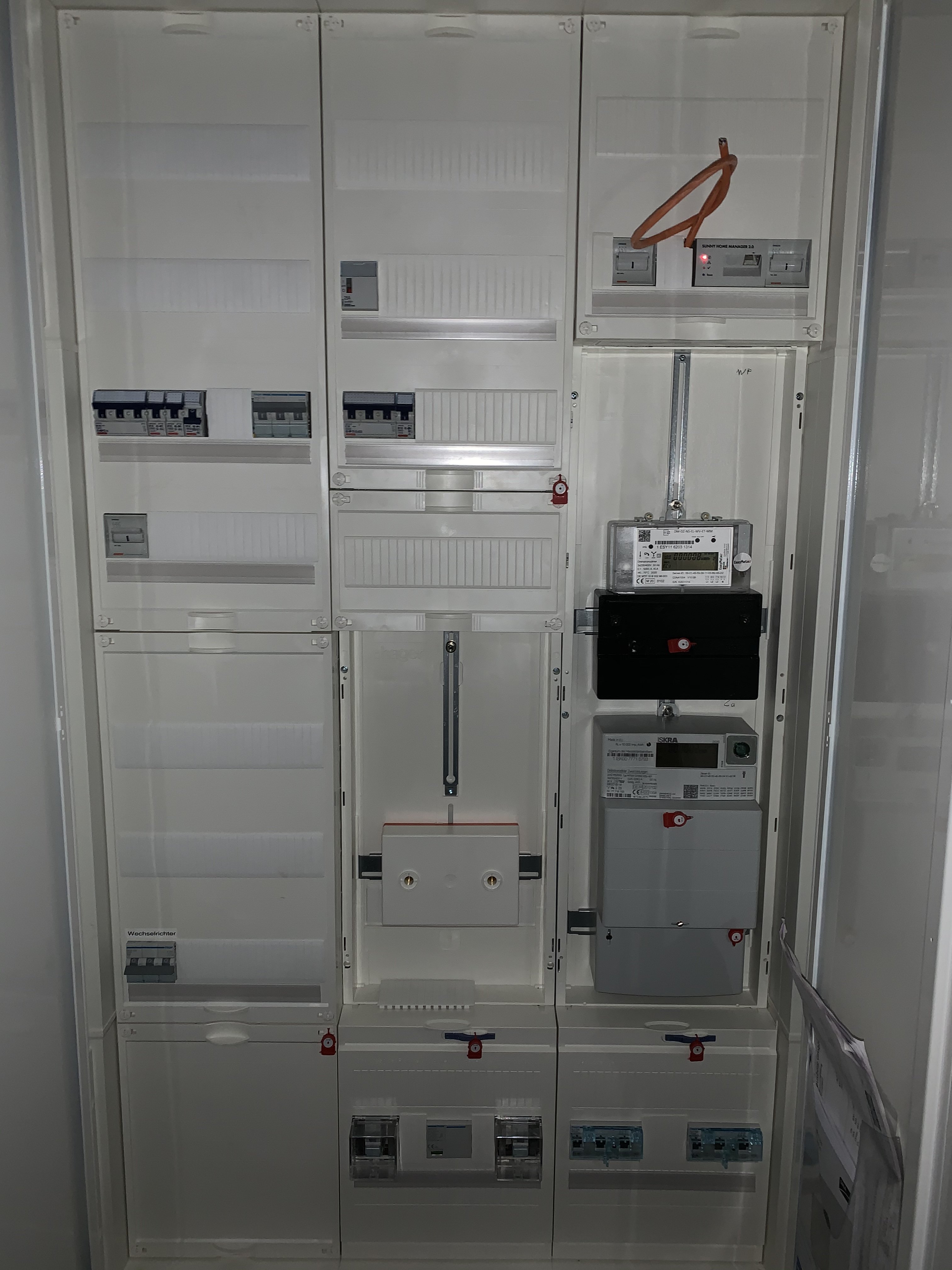 knx-installation-im-efh-ratlosigkeit-458220-2.jpeg
