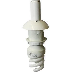 Kompakte Leuchtstofflampe (CFL) mit spiralförmigem Röhrchen und Bajonettfassung