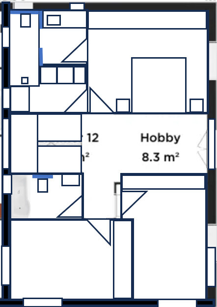 Grundriss eines Gebäudeplans mit vielen Zimmern; Hobby-Raum 8,3 m² beschriftet