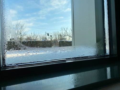 Kondensat Fenster.jpg
