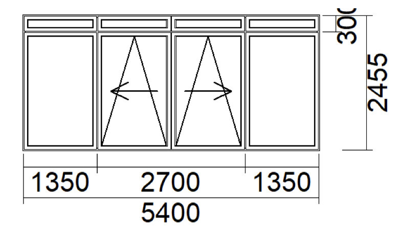 Fensterfront mit vier Paneele; zwei zentrale Dreiecksfenster mit Öffnungslinien; Breite 5400 mm.