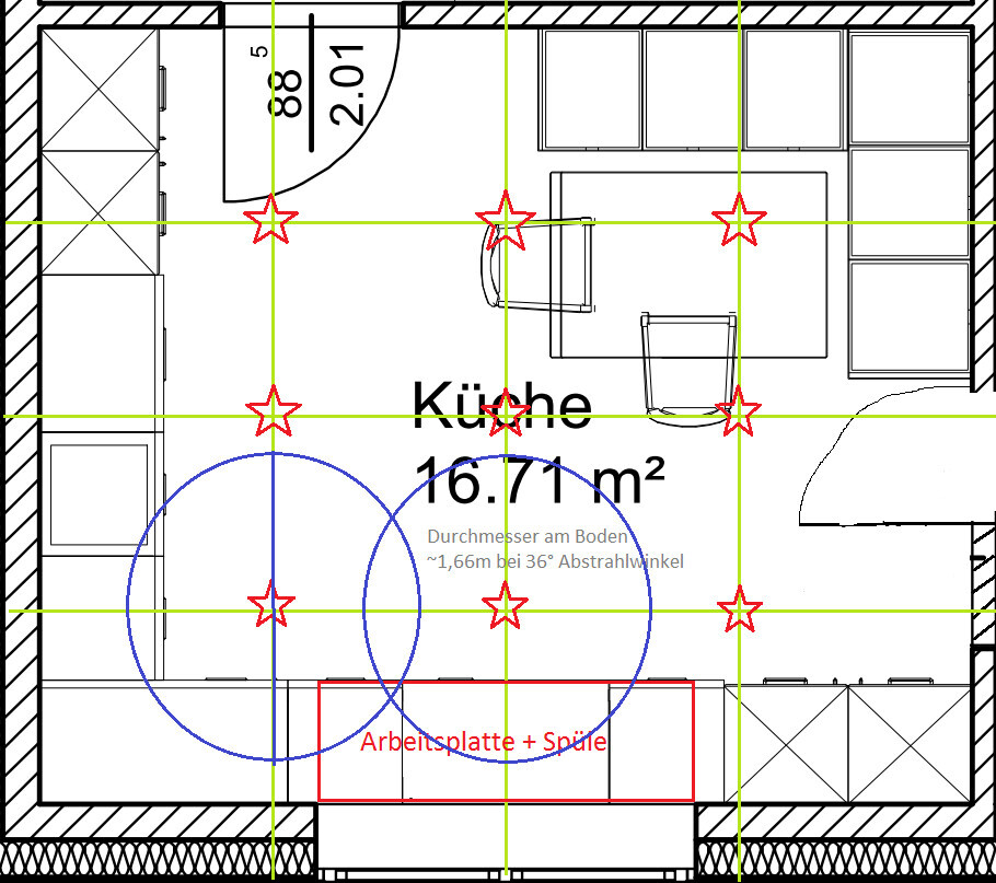 Grundriss einer Küche mit Esstisch, Stühlen und Möbeln; Größe 16,71 m²