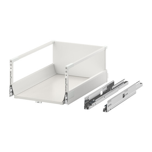 Weißer Schubladenkasten mit Metallführungen und ausziehbaren Schubladenauszügen.