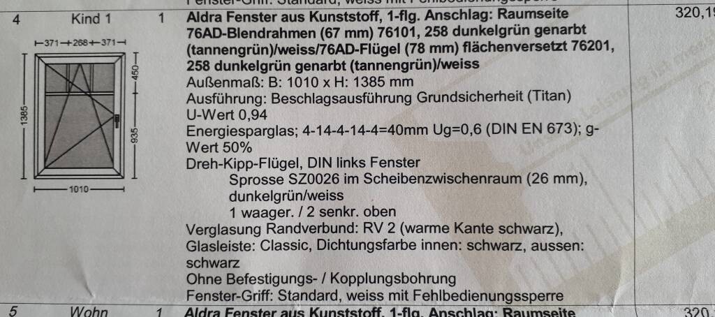 Technische Fensterzeichnung eines Kunststofffensters mit Maßen und Beschlägen