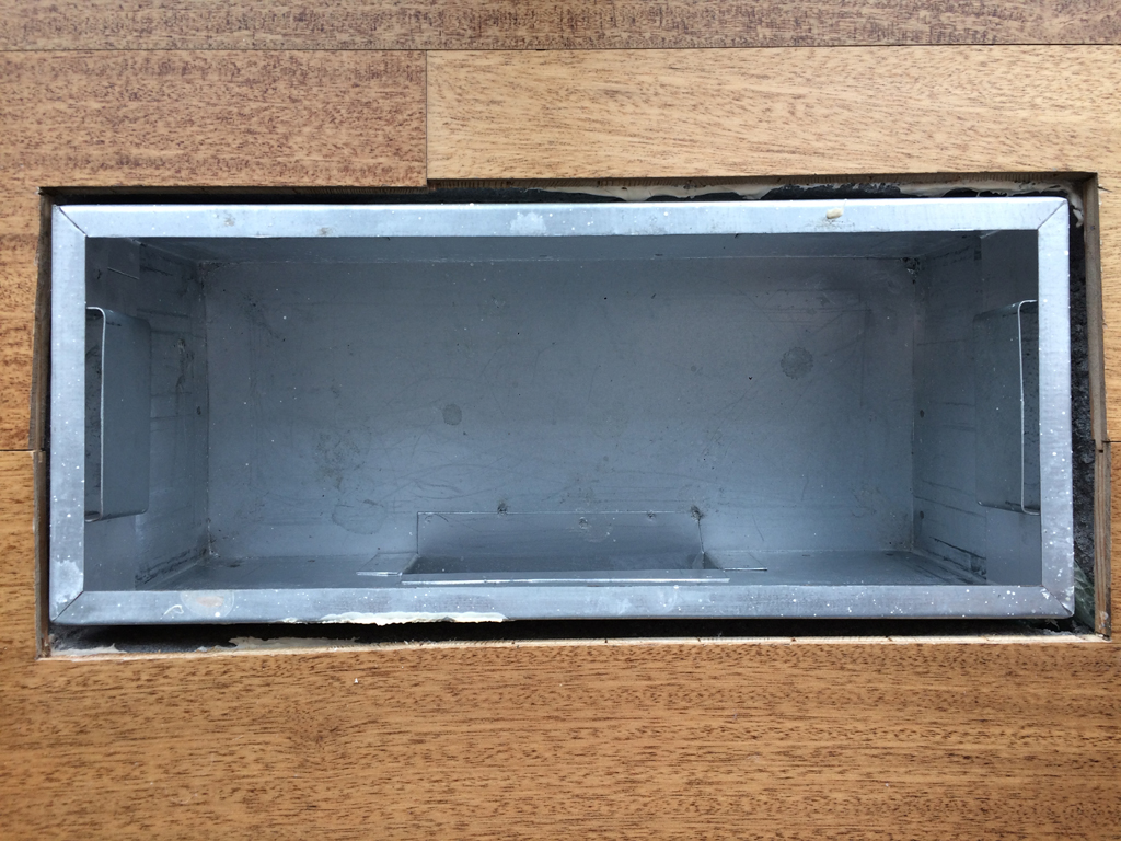 kwl-zuluft-platzieren-in-schlafraeumen-in-der-wand-201595-1.JPG