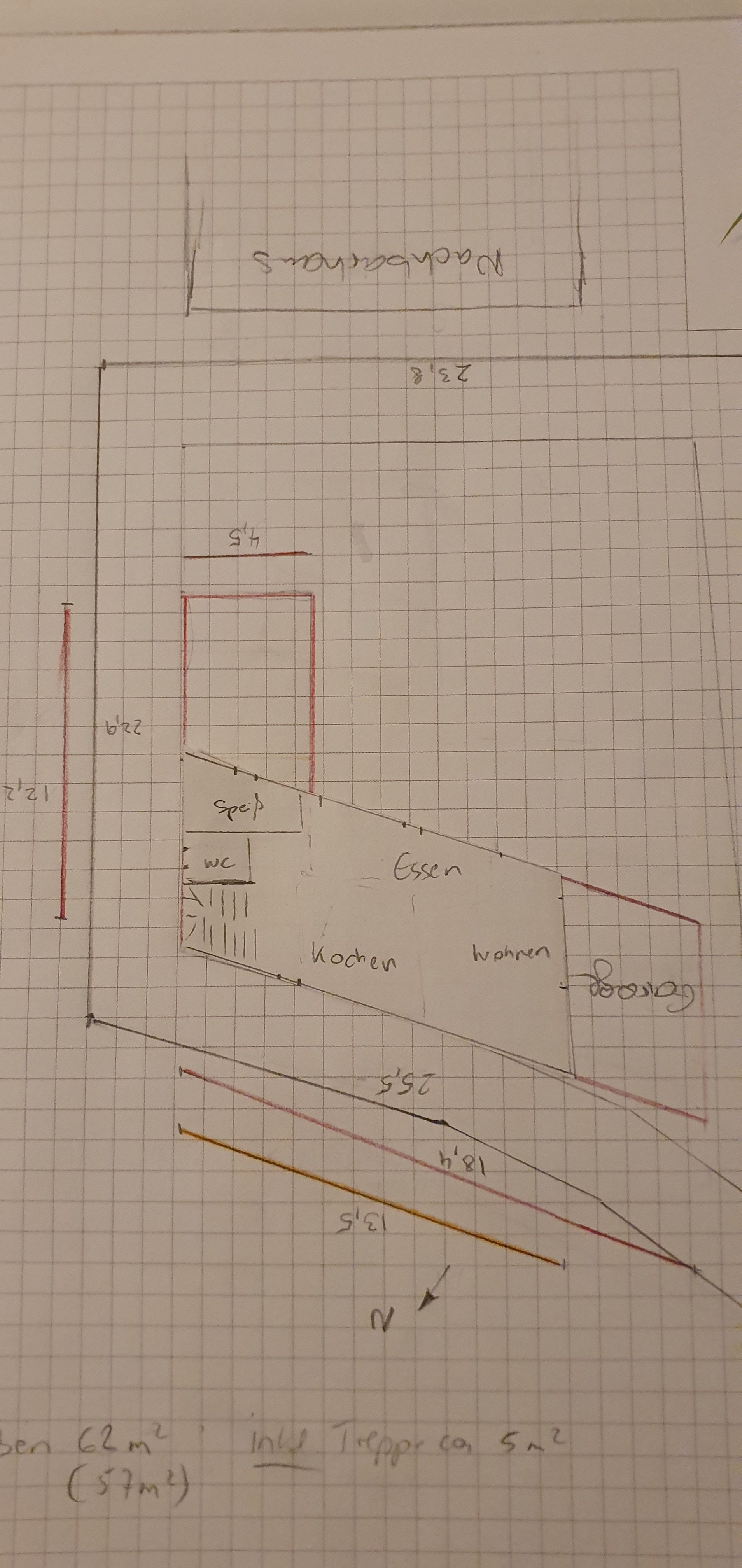 l-foermiges-haus-auf-trapezfoermigem-grundstueck-474137-2.jpg