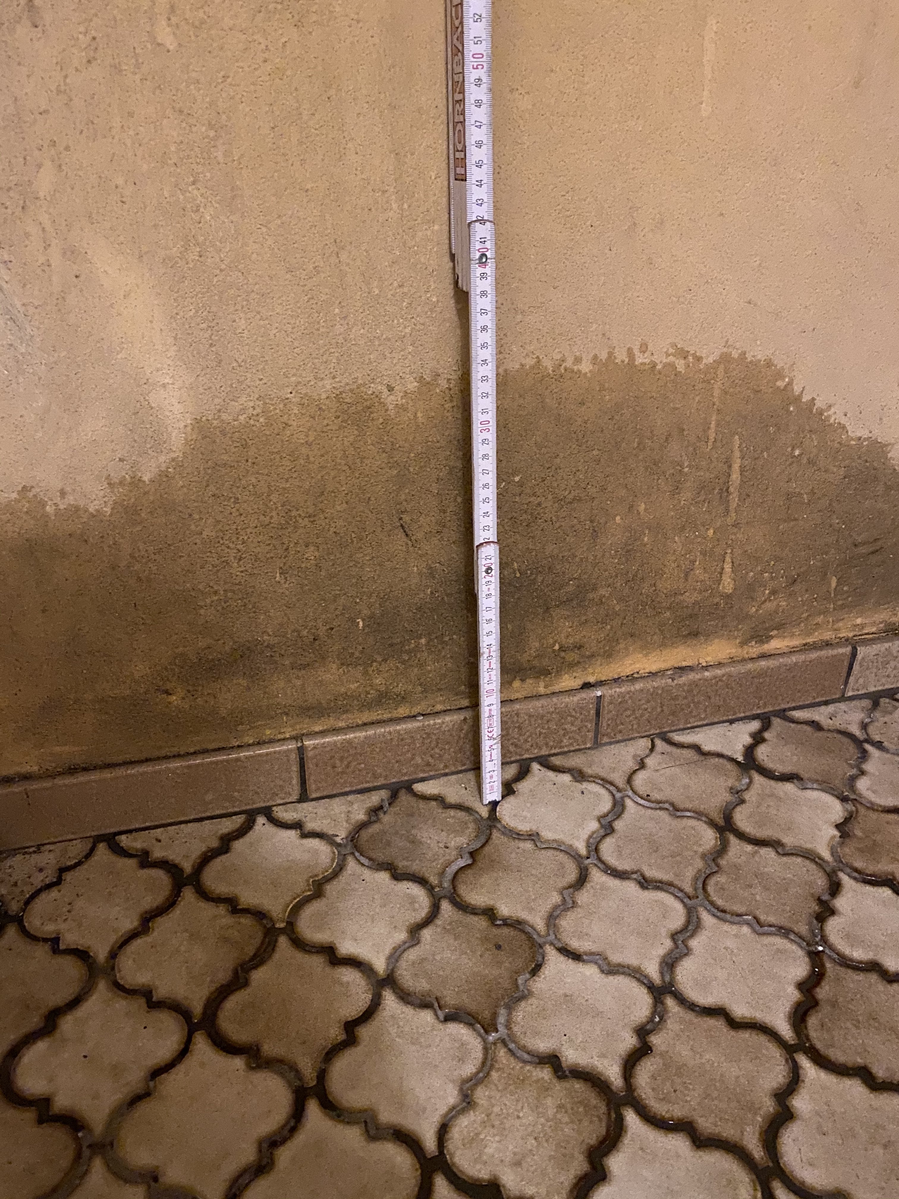 letzte-besichtigung-vor-vertragsabschluss-wasserschaden-gefunden-418683-1.jpeg