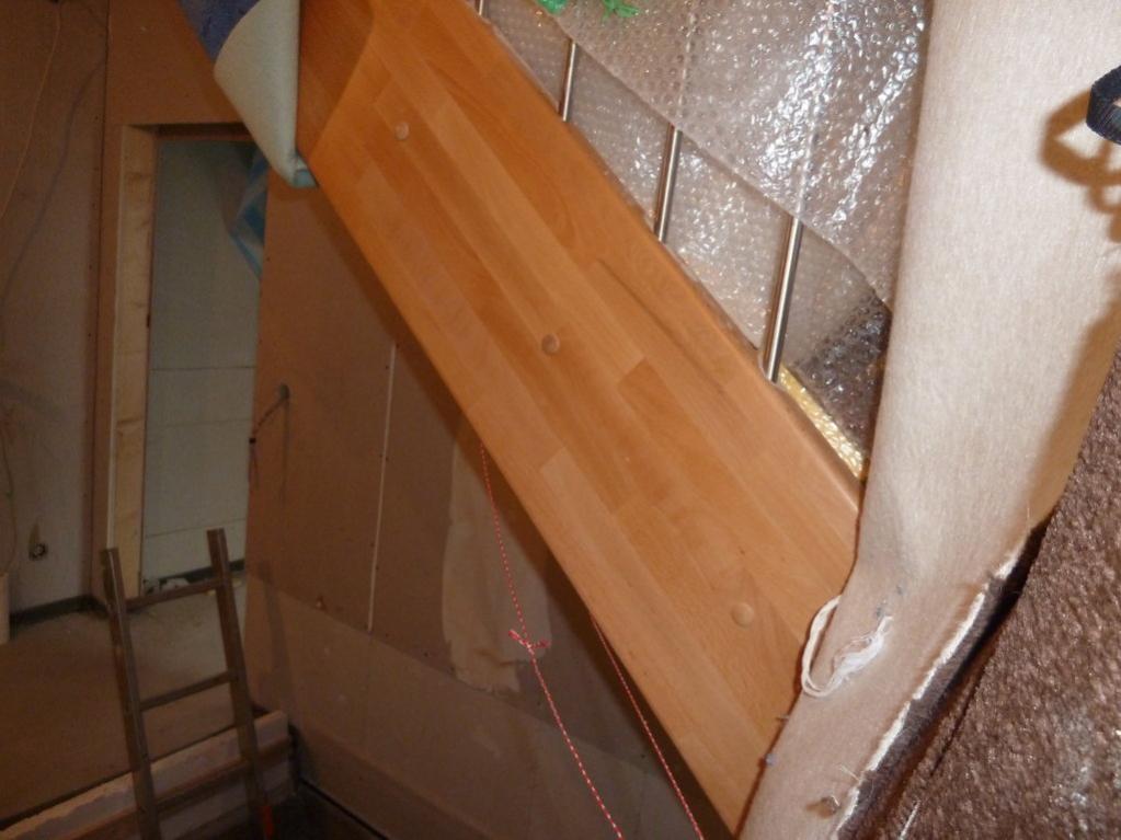 markanter-fehler-in-der-buche-treppe-30312-2.jpg