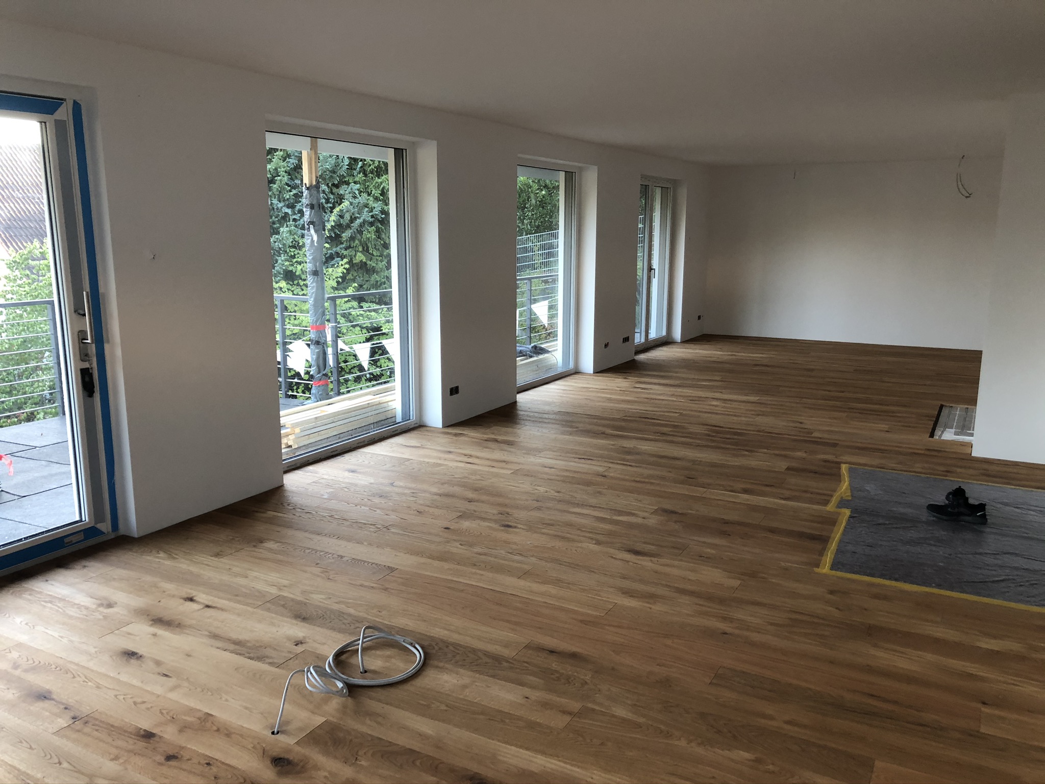 massivholzdielen-schwimmend-auf-estrich-verlegen-erfahrungen-435322-2.jpeg