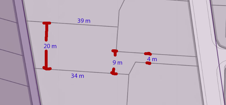 Grundstücksplan mit roten Grenzmarken und Maßangaben: 39 m, 34 m, 20 m, 9 m, 4 m.