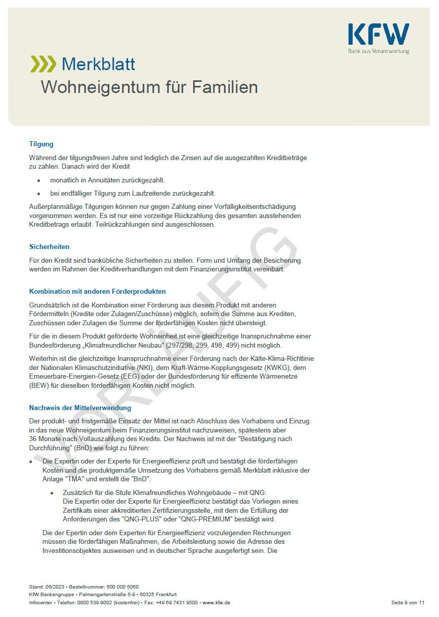 KfW-Merkblatt: Wohneigentum für Familien, beige Kopfzeile, KfW-Logo.