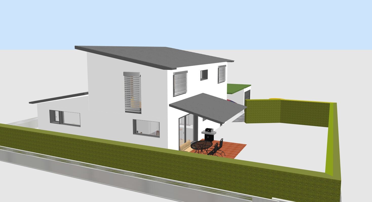 Modernes zweigeschossiges Haus mit Terrasse, Grill, Holzdeck und gruenem Gartenzaun.