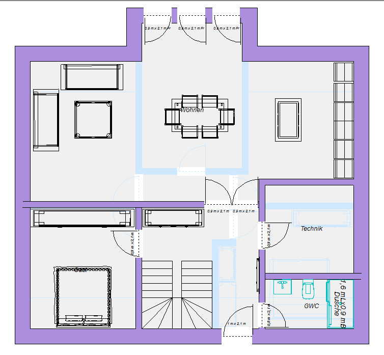 Grundriss eines Hauses: Zentraler Wohnbereich mit Esstisch, umliegende Räume, Treppenhaus, Technik.
