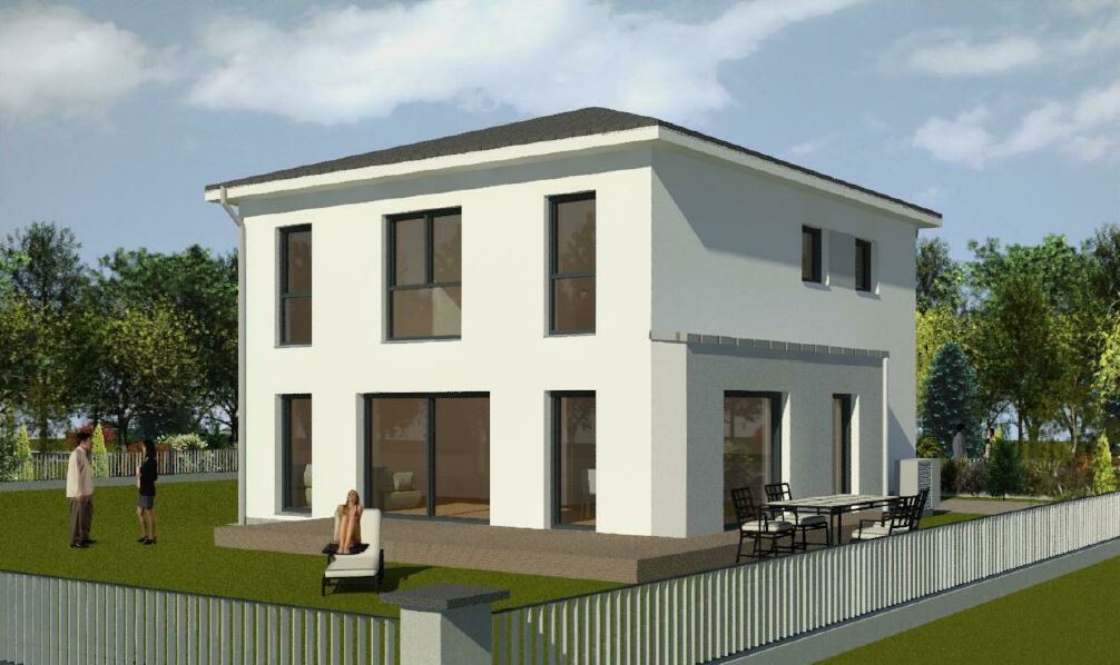 Modernes, zweigeschossiges weißes Haus mit Terrasse, Gartenmöbeln und drei Personen im Garten.