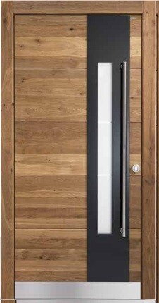 Moderne Holztür mit dunklem Rahmen und vertikalem Glaseinsatz als Eingangstür