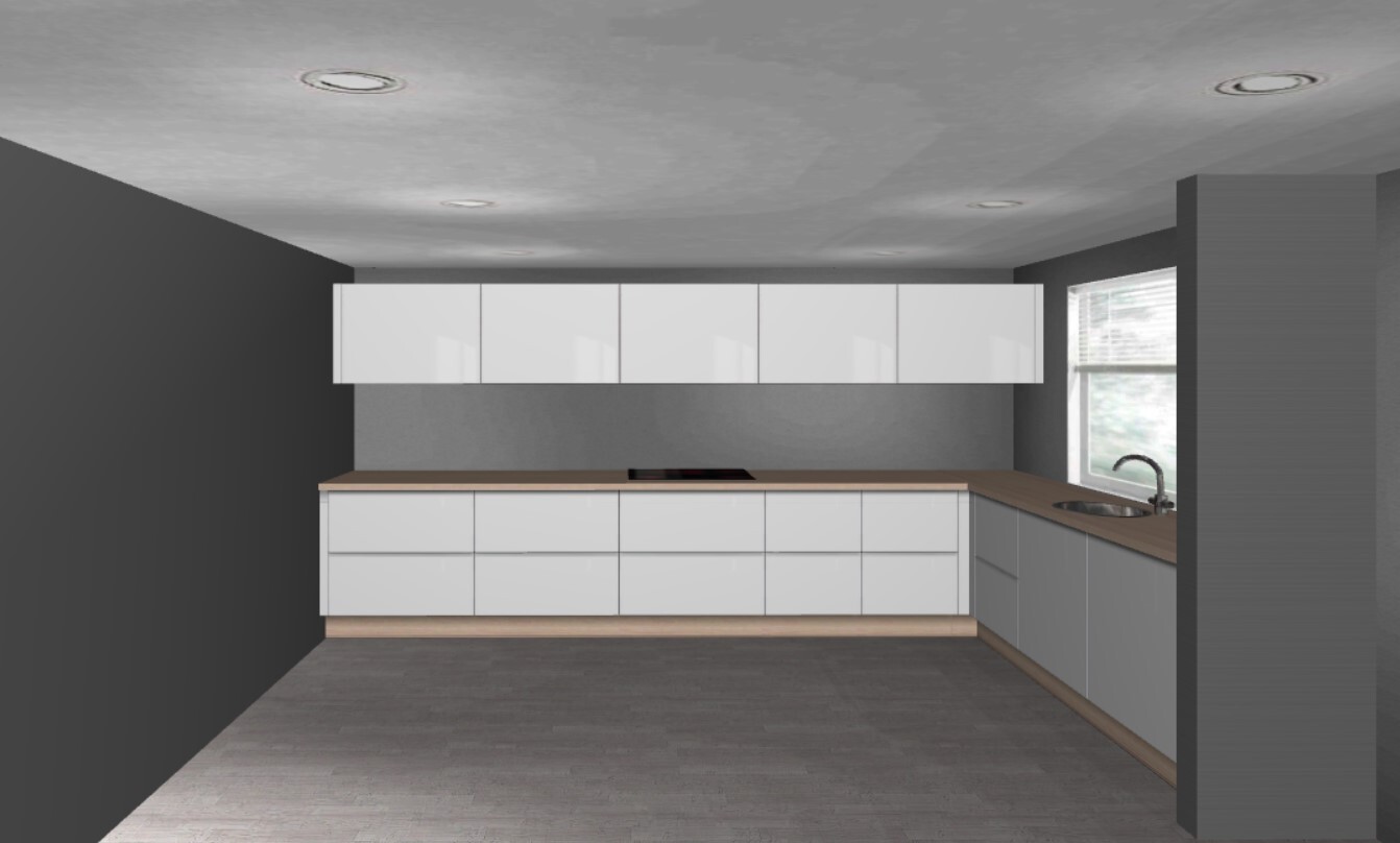 Moderne Küche mit weißen Oberschränken, grauen Unterschränken, Holz-Arbeitsplatte und Spülbecken am Fenster.