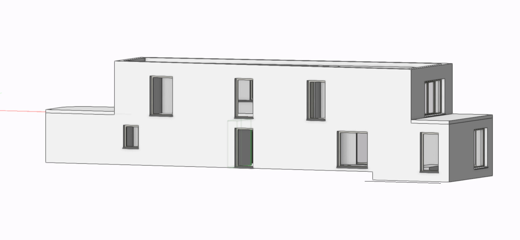 Moderne weiße Wohnhausfassade mit mehreren Fenstern, Eingangstür und seitlichem Anbau.