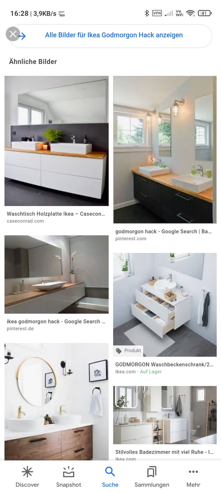 Moderne Badezimmer-Waschtische mit Holz-Arbeitsplatte und Spiegel