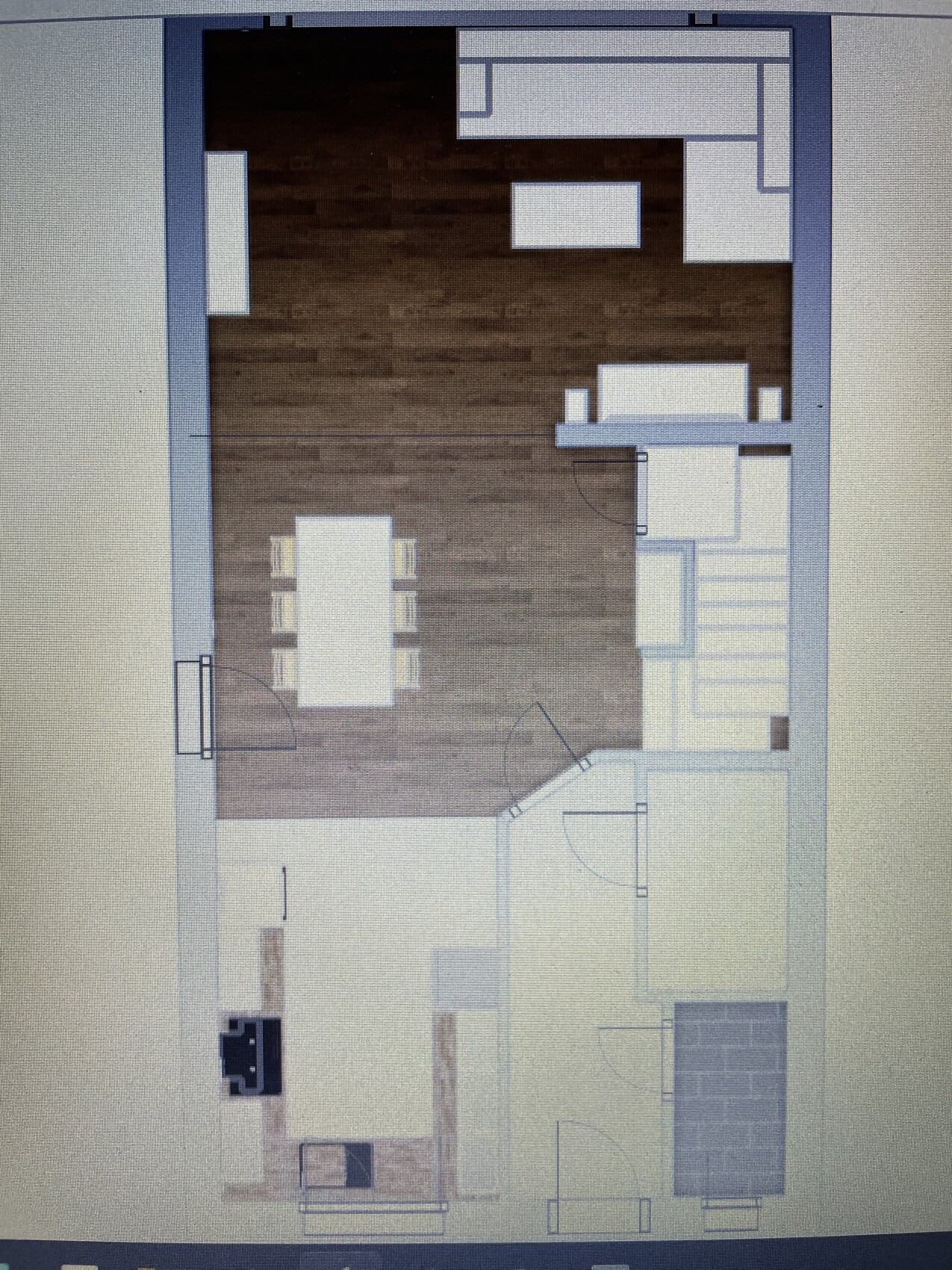 Grundriss eines Hauses: Offener Wohn- und Essbereich mit Esstisch, Küchenbereich, Treppen und Türen.
