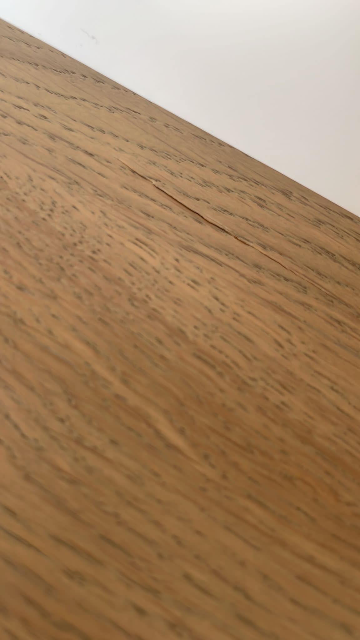 naturholz-bodenbelag-parkett-dielen-struktur-detail.jpeg