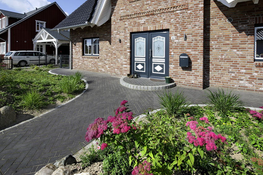 neue-aussentreppe-granit-ideen-406779-1.jpg