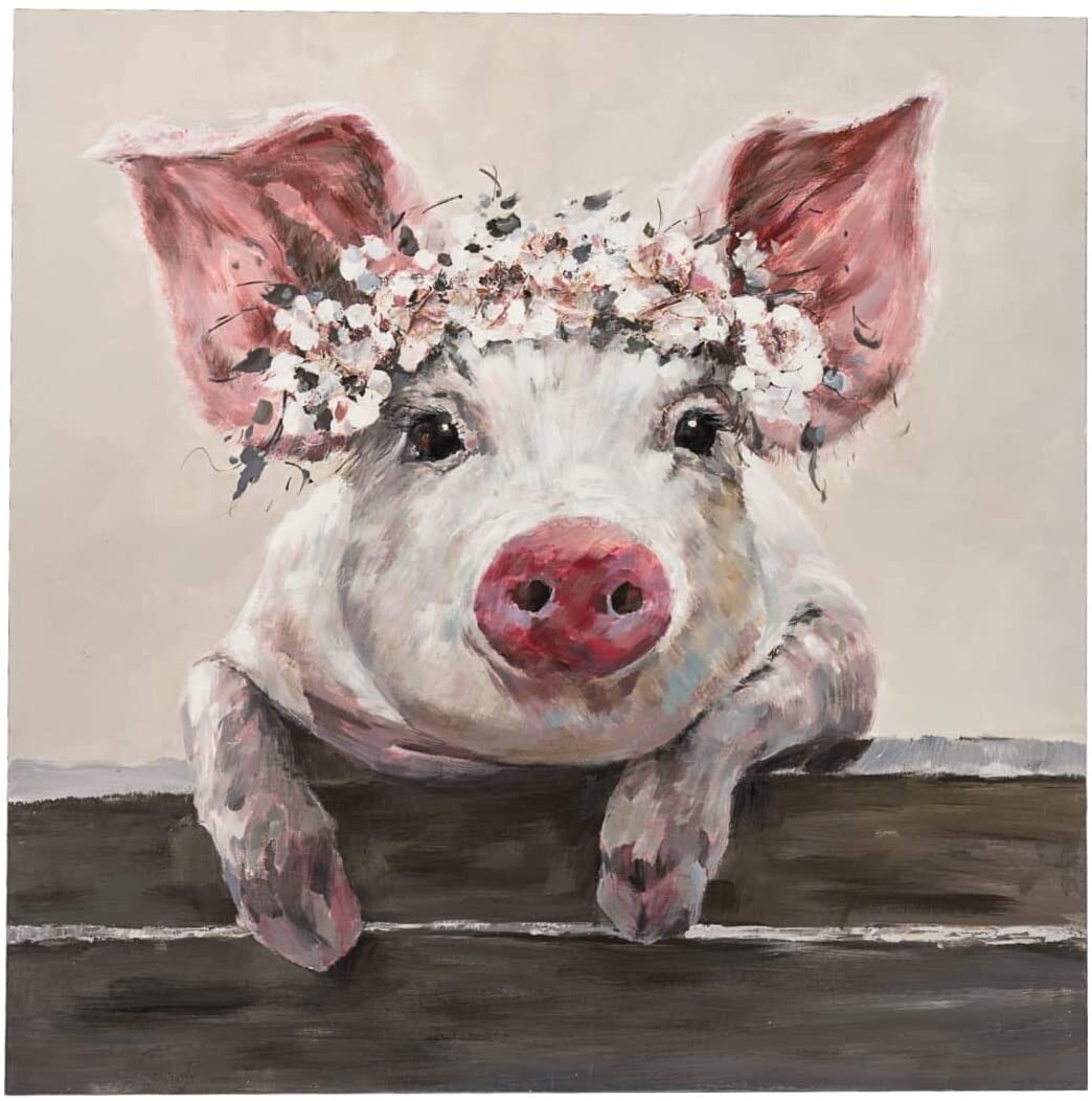 Ein fröhliches Schweinchen mit Blumenkranz auf dem Kopf, lehnt neugierig über einen Holzzaun.