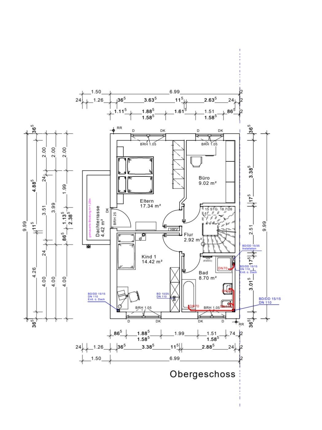Grundriss Obergeschoss: Eltern, Kind 1, Büro, Flur, Bad, Dachterrasse, Treppe.