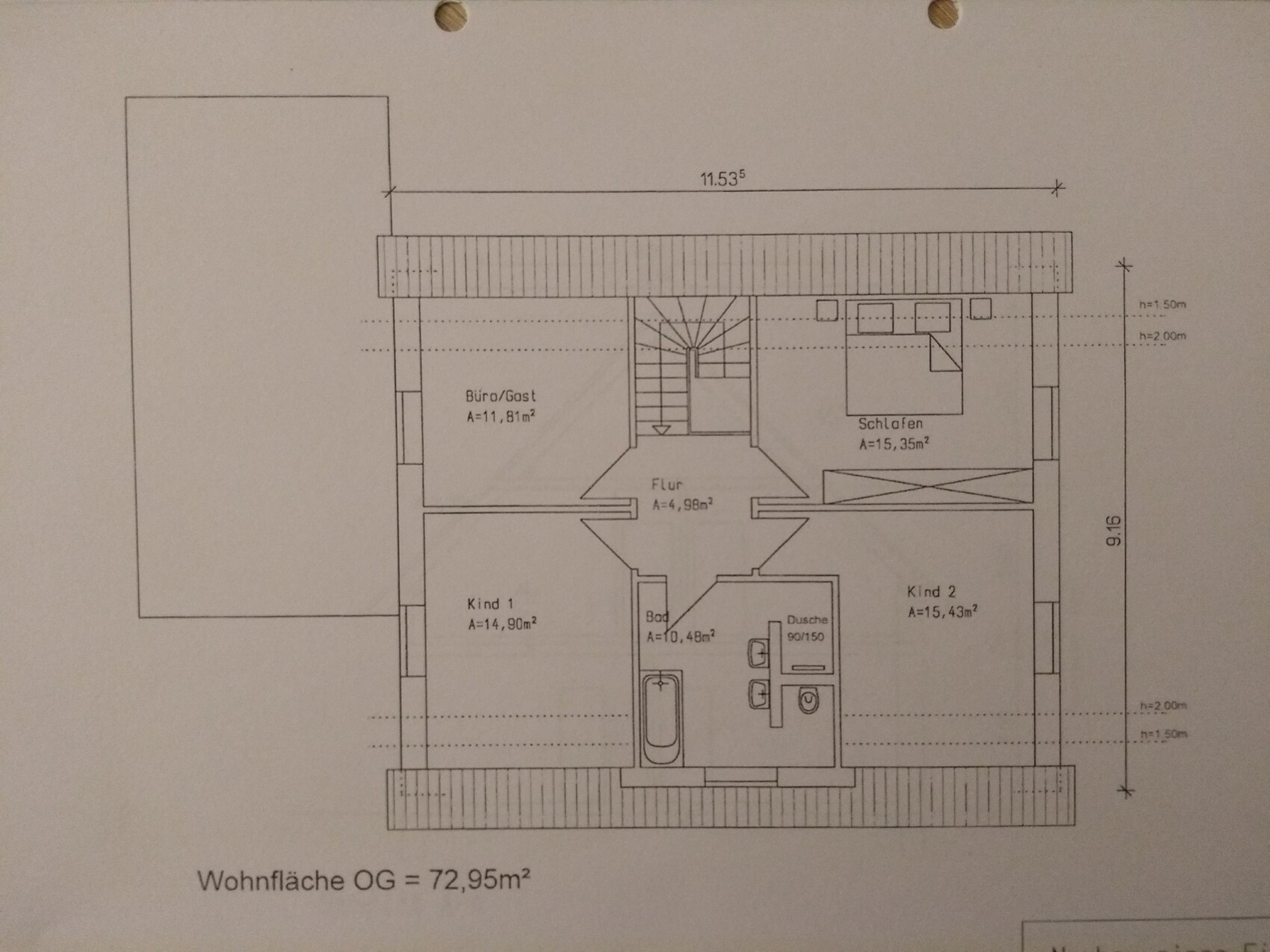 Grundriss des OG eines Hauses: Büro/Gast, Schlafen, Kind 1, Kind 2, Bad, Dusche, Flur.