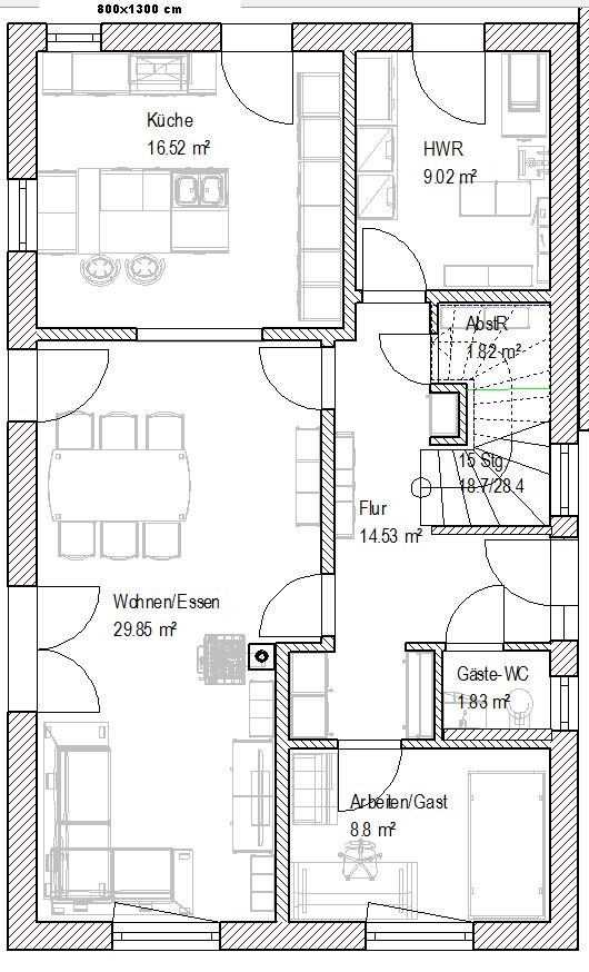 Grundriss eines Hauses: Küche, Wohnen/Essen, Flur, HWR, Abstellraum, Gäste-WC, Arbeitszimmer.