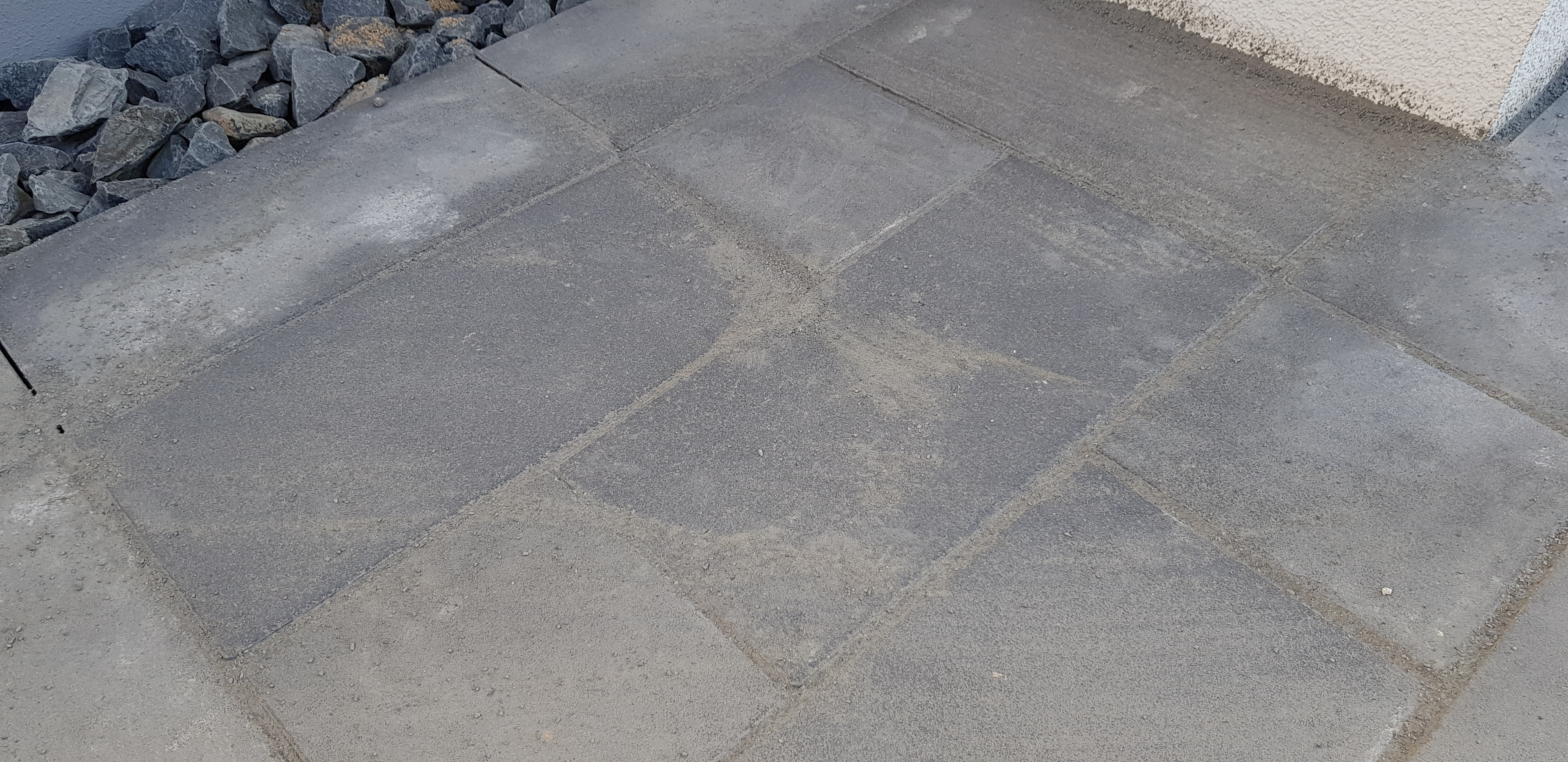 pflasterarbeiten-mangelhaft-436152-1.jpg